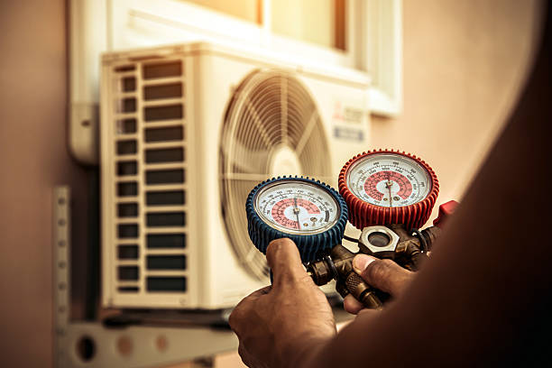 Professional Hvac Installation technician working in Marine On Saint Croix, MN